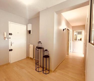 Cluses Apartment | La montagne ça vous gagne !