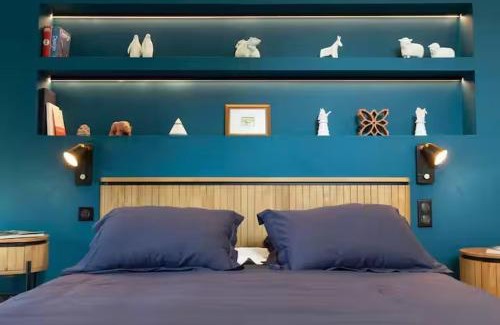 Rilhac-Lastours House | La Motte Bleue