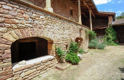 Leynes House | La Motte Taillée - LEYNES