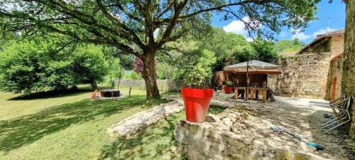 Marval House | La-Nadalie