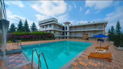 Ri-Bhoi Resort | La Nicholas Lake View by Summit Hotels