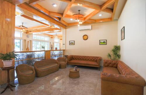 Ri-Bhoi Resort | La Nicholas Lake View by Summit Hotels