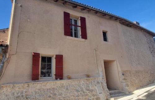 Brossac House | La Nit de la Fontaine