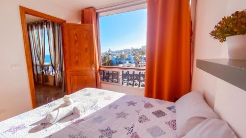 Playa del Aguila Apartment | La Orilla