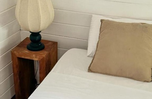 Dickwella Cabin | LA PAILLOTE