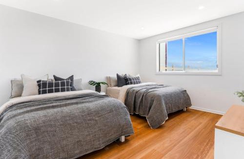 Warilla House | La Palma Beach House - Warilla
