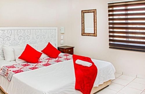 Bluff House | La Palma Hill Self Catering and B&B