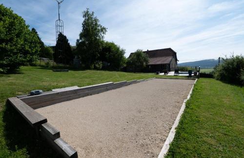 Orchamps-Vennes Villa | La Parenthèse d'Orchamps - Villa avec Piscine, Sauna, Billard et Pétanque