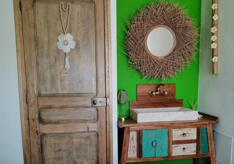 Beaucaire House | La parenthèse