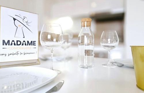 Bruz Apartment | La Pause Dorée d'Anne-Sophie