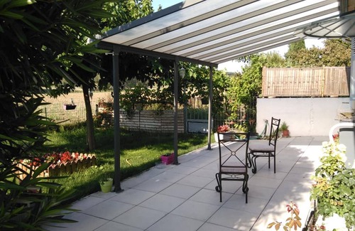 Saint-Paul-Trois-Chateaux House | La Petite Maison Dans la Prairie