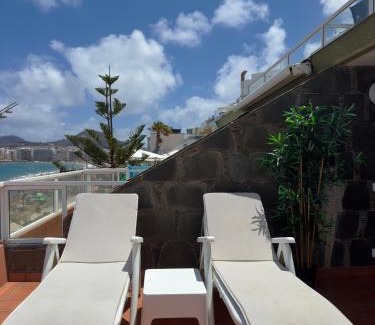 Las Palmas de Gran Canaria Apartment | La Perla de Las Canteras