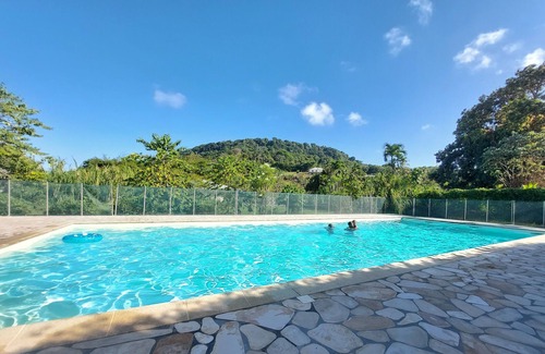 Remire Montjoly Apartment | La perle du Rorota - Large luxury studio with swimming pool and private beach access