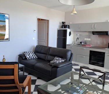 Ozillac House | La Petite Barrière