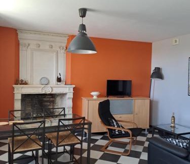 Ozillac House | La Petite Barrière