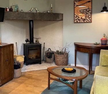 Ambrieres-les-Vallees Apartment | La Petite Bruyere Characterful 2 bedroom cottage with fireplace