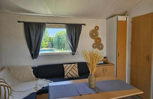Certines Bed & Breakfast | la petite bulle