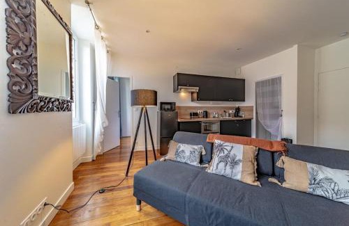 Dijon Centre Ville Apartment | La Petite Chouette, charmant et cosy T2