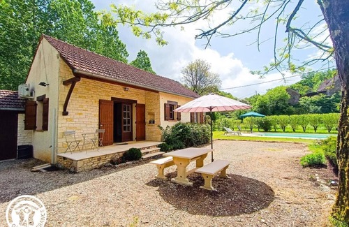 Frayssinet-le-Gelat House | La Petite Fagette