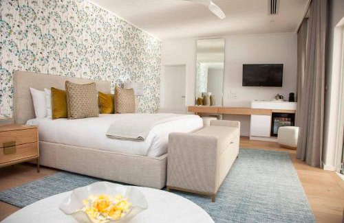 Franschhoek Hotel | La Petite Ferme