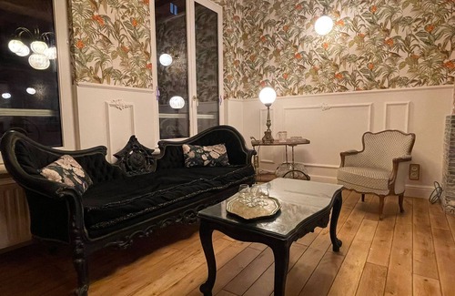 Quartier Saint-Gery - Sint-Gorikswijk Apartment | La Petite Foret | Art Deco Apartment in Brussels' Historic City Centre