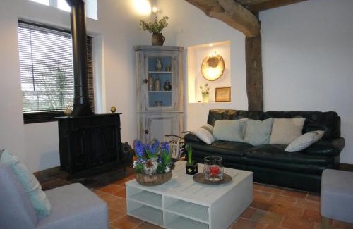 Gonneville-sur-Honfleur House | La Petite Chaumière