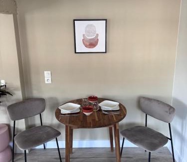 Conteville House | La Petite Hortense