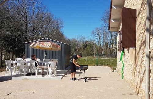 Baneuil House | La petite maison du Tertre