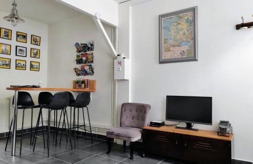 Beauvais Apartment | LA PETITE MAISON