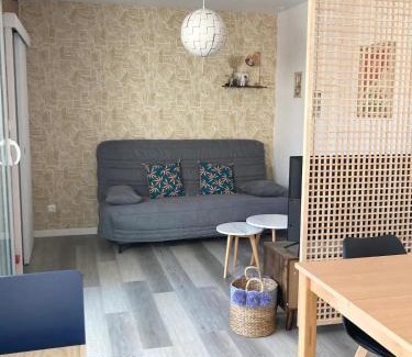 Indre House | LA PETITE MAISON TAHET, 2 pers avec terrasse