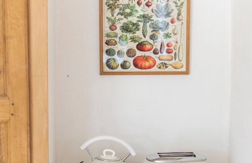 Apt House | La Petite Ruche, 1 bedroom Gite in the Luberon