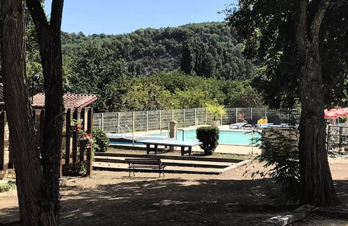 Daglan Ski Chalet | La Peyrugue Campsite * - 4 room family chalet for 6 people