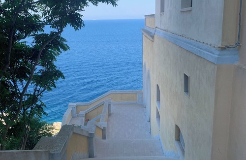 Santa Cesarea Terme Apartment | La Piattaforma, your home with a private sea view