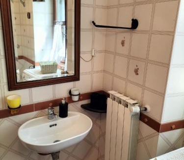 Acquasparta Apartment | La Piazzetta - Locazione turistica nel centro storico di Acquasparta