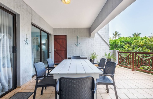 Ballito Apartment | La Pirogue, Spacious 3 Bed | Willards Beach | Pool