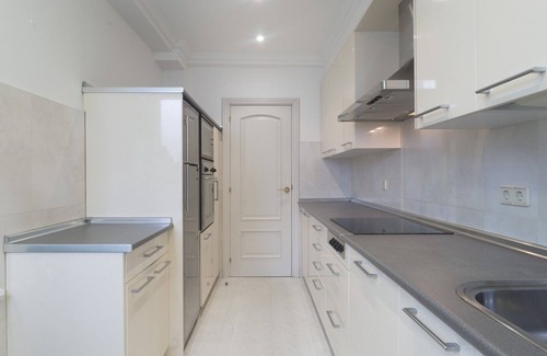 Gros Apartment | LA PLAGE ZURRIOLA, amazing sea views