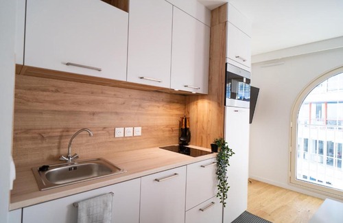 Euromed - La Joliette Apartment | La Porte Bleue - Studio entier