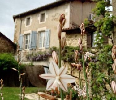 Saulgond House | La Poste Saulgond