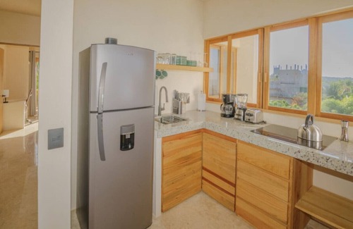 Brisas de Zicatela Apartment | La Punta Beach Front Penthouse Oasis Starlink