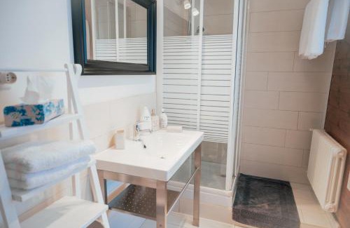 Lugo Apartment | La Quercia In Giardino