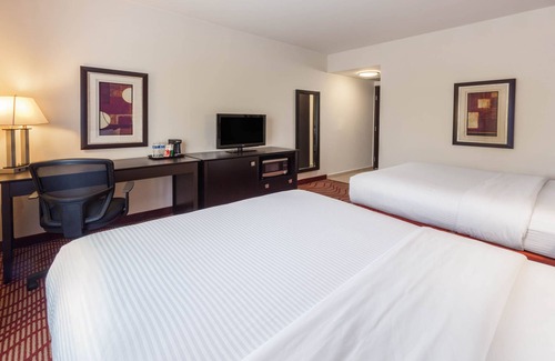 San Luis Potosi Hotel | La Quinta by Wyndham San Luis Potosi