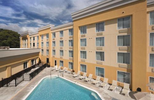Lynchburg Hotel | La Quinta by Wyndham Lynchburg at Liberty Univ.