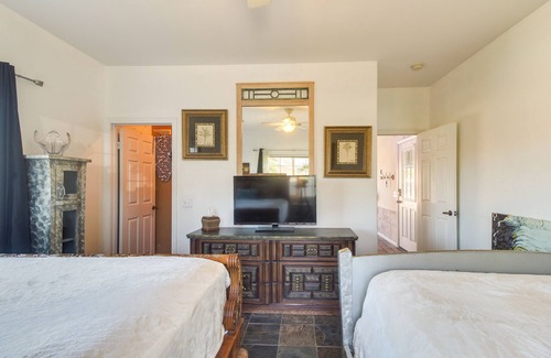 La Quinta Cove Cottage | La Quinta Guest House: Close to Hiking Trails!
