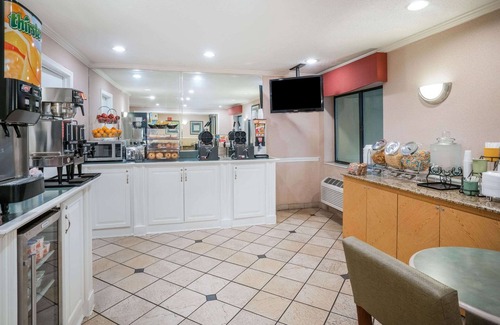 Franklin Hotel | La Quinta Inn & Suites by Wyndham Nashville Franklin