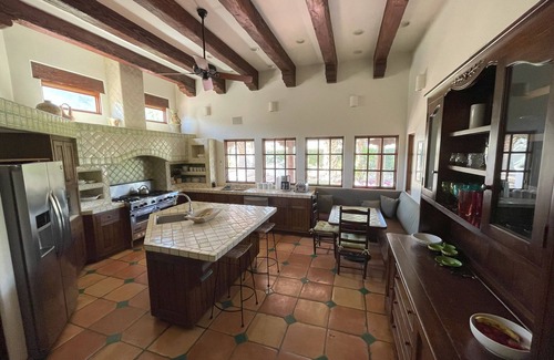 La Quinta Cove House | La Quinta Resort Estate Home, Secluded Privacy w/250 Feet of Mountain Frontage