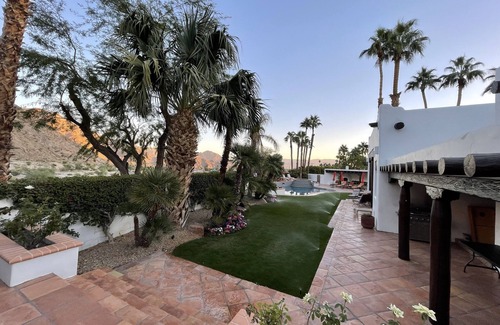 La Quinta Cove House | La Quinta Resort Estate Home, Secluded Privacy w/250 Feet of Mountain Frontage