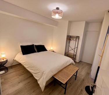 Viroflay Apartment | La Résidence Alpha Viroflay 002 - 1 chambre - 4 pers