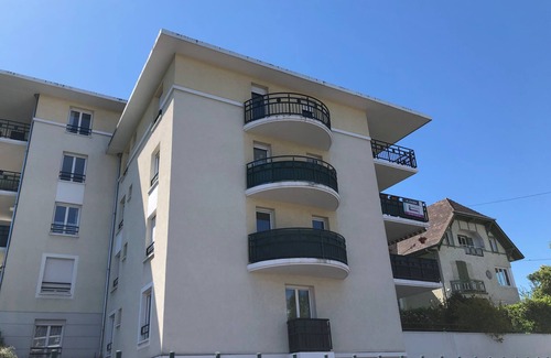 Thonon-les-Bains Apartment | La Résidence Fleury; vue sur le lac Léman