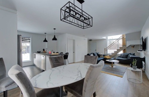 Pont-Rouge Ski Chalet | La Randonnée spa