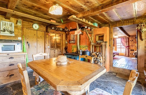 Saint-Nicolas-la-Chapelle House | LA REINE DES ARAVIS - SAINT NICOLAS LA CHAPELLE